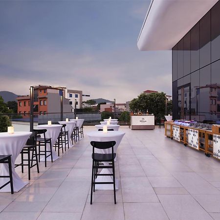 Отель Hilton Катманду Экстерьер фото