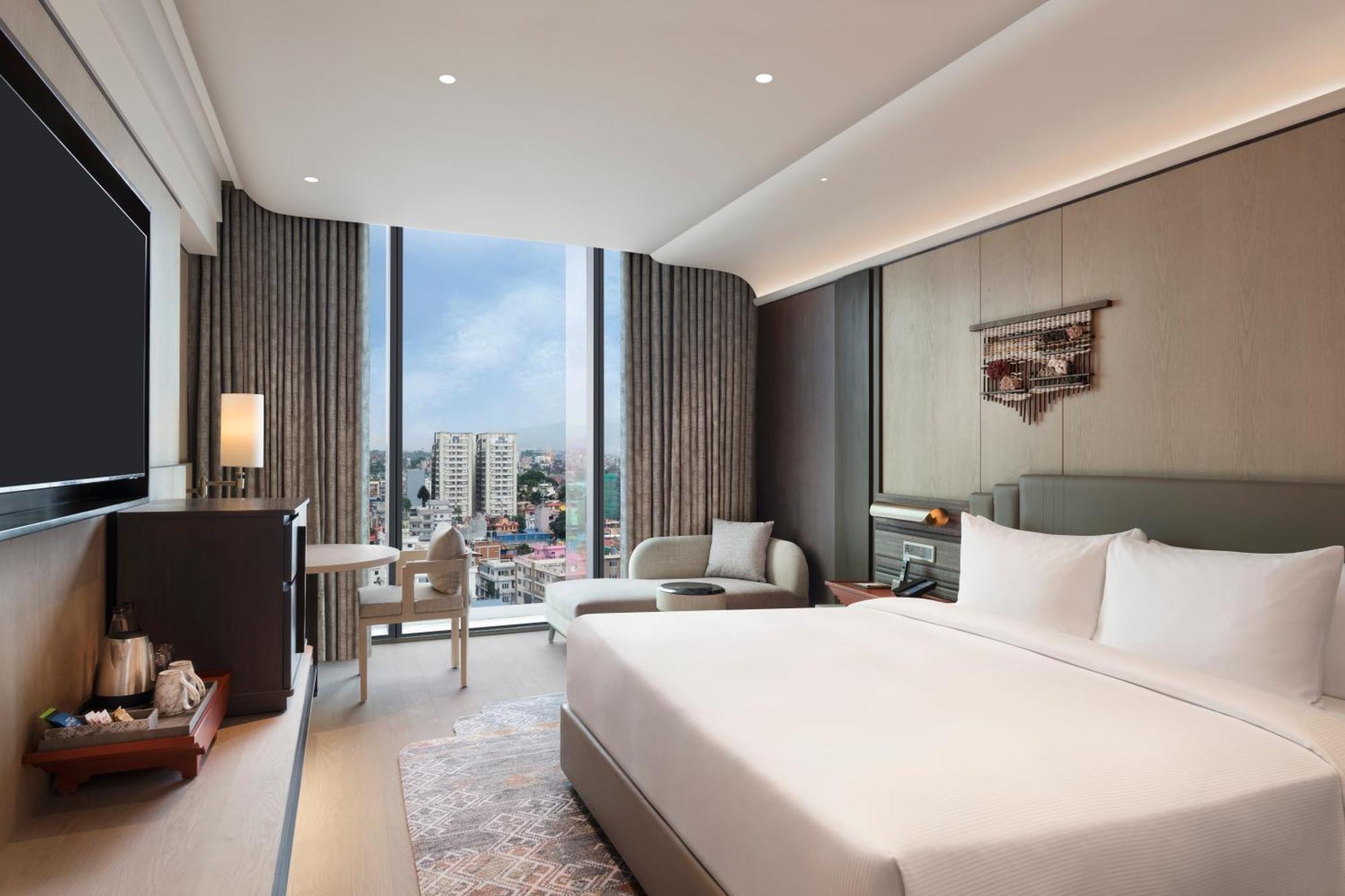 Отель Hilton Катманду Экстерьер фото