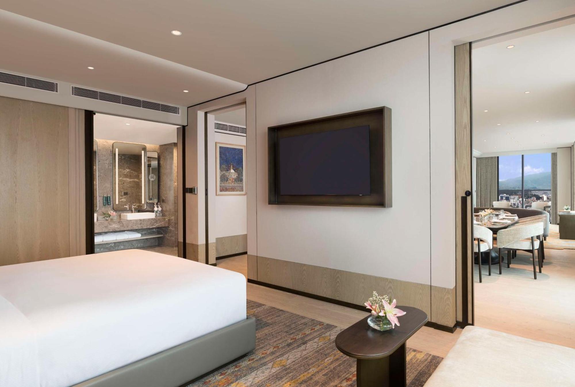 Отель Hilton Катманду Экстерьер фото